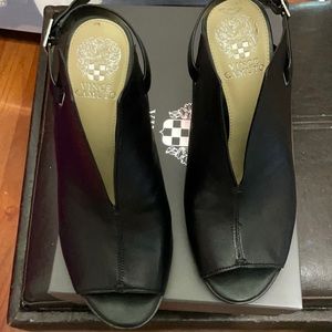 Vince Camuto Black Sandal